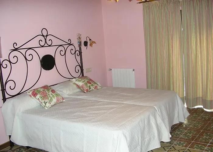 Sietevillas Padel Villasbuenas de Gata